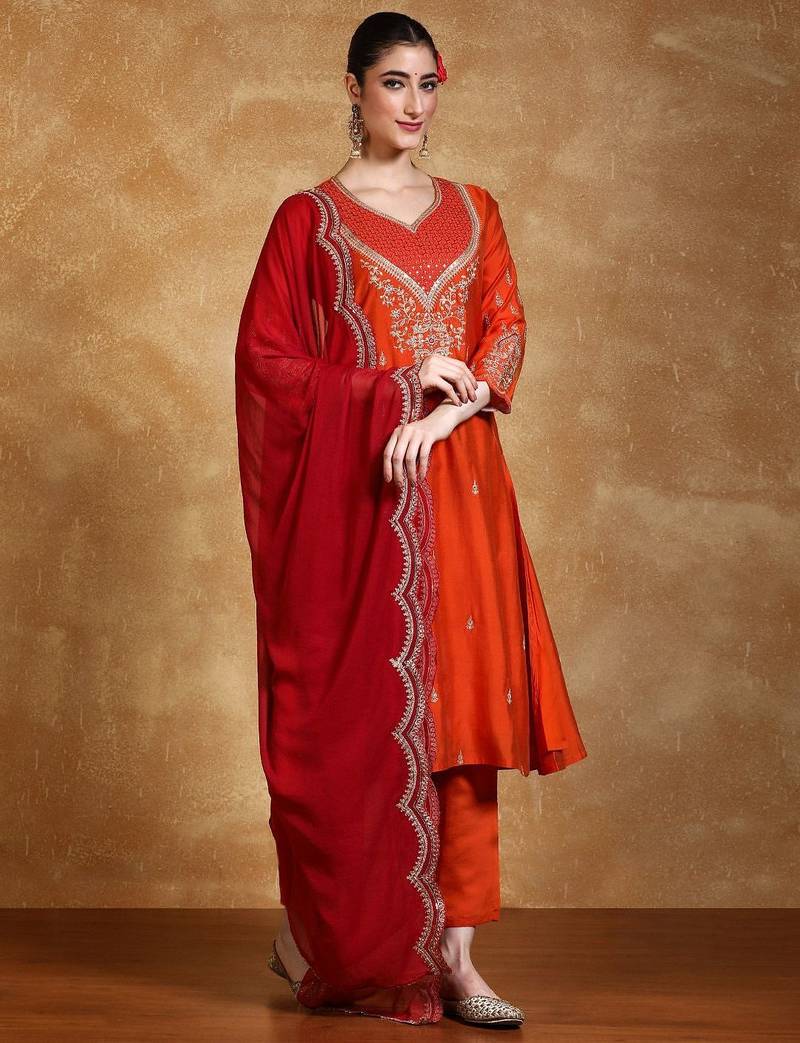 Women Floral Embroidered Kurta with Trousers & Dupatta