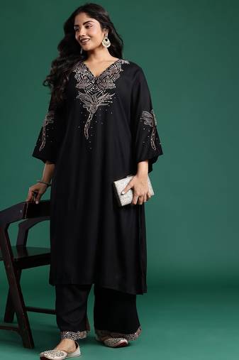 Plus Size Embroidered Regular Kurta with Palazzos