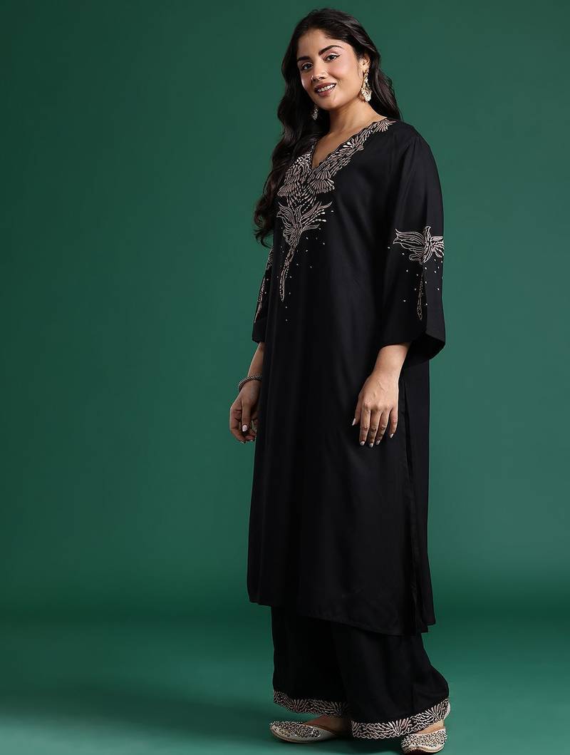 Plus Size Embroidered Regular Kurta with Palazzos