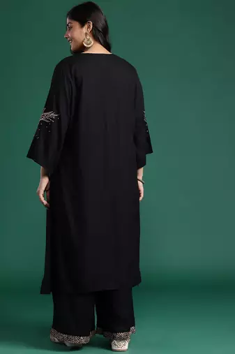 Plus Size Embroidered Regular Kurta with Palazzos