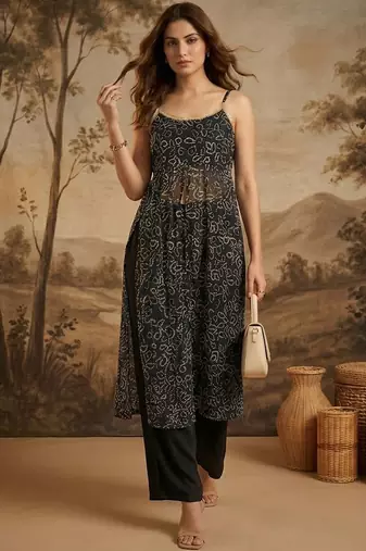 Women Ethnic Motifs Printed Regular Top with Trousers