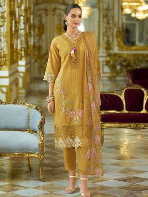 Floral Embroidered V-Neck Thread Work  Cotton Kurta With Trousers And Dupatta 4