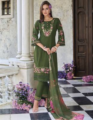 Floral Embroidered Thread Work  Cotton Straight Kurta With Trouser And Dupatta 3