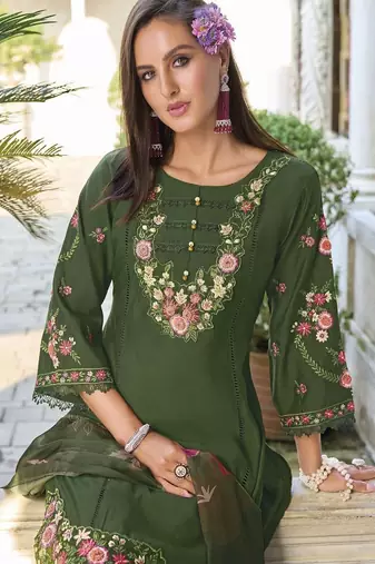 Floral Embroidered Thread Work  Cotton Straight Kurta With Trouser And Dupatta