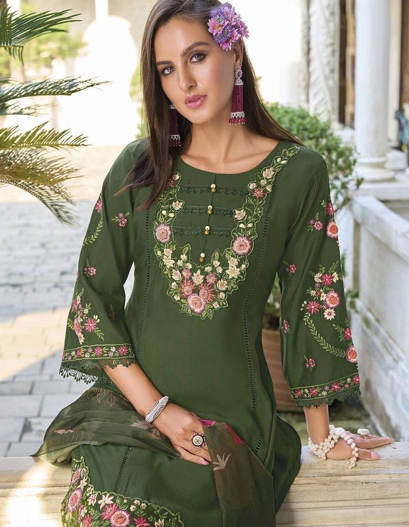 Floral Embroidered Thread Work  Cotton Straight Kurta With Trouser And Dupatta
