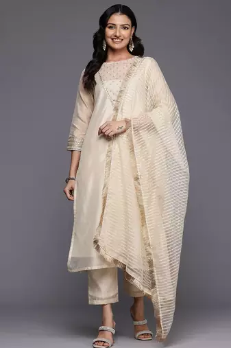Ethnic Motifs Yoke Design Sequinned Kurta With Trousers & Dupatta