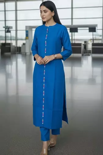 Women Regular Thread Work Kurta with Trousers