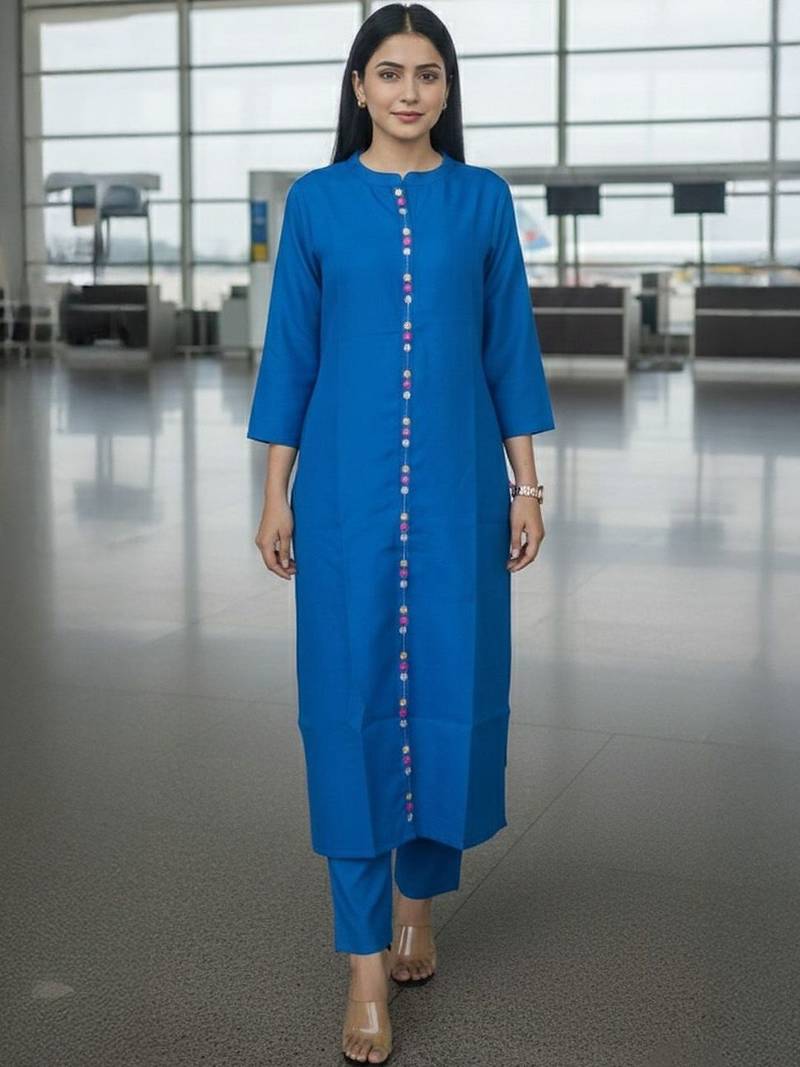 Women Regular Thread Work Kurta with Trousers