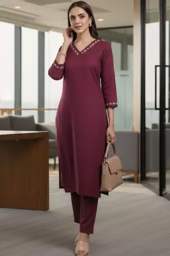 Women Ethnic Motifs Embroidered Regular Thread Work Kurta with Trousers