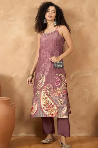 Women Spaghetti Strap Floral Kurta with Trousers
