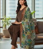 Women Ethnic Motifs Regular Kurta with Trousers & With Dupatta