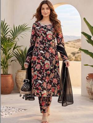 Women Floral Printed Regular Thread Work Pure Cotton Kurta with Trousers & With Dupatta 1