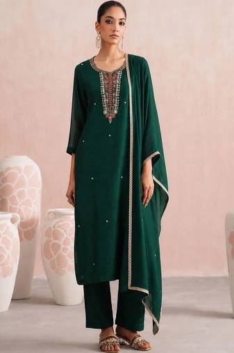 Women Ethnic Motifs Embroidered Regular Thread Work Kurta with Trousers & With Dupatta