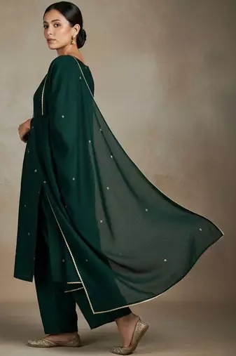 Women Ethnic Motifs Embroidered Regular Thread Work Kurta with Trousers & With Dupatta