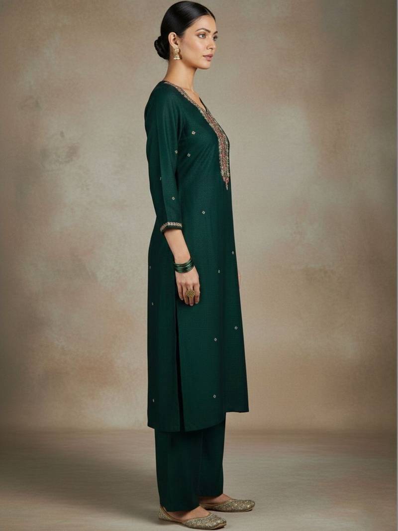 Women Ethnic Motifs Embroidered Regular Thread Work Kurta with Trousers & With Dupatta
