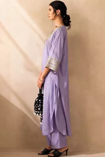 Women Embroidered Regular Thread Work Kurta with Trousers