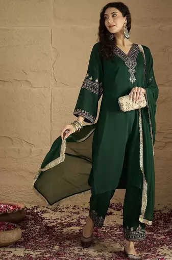 Women Ethnic Motifs Printed Kurta with Trousers & Dupatta