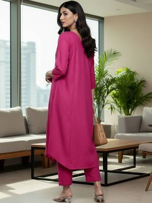 Women Regular Kurta with Trousers 4