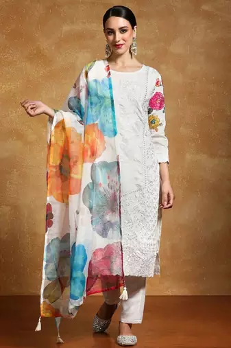 Women Embroidered Regular Thread Work Pure Cotton Kurta with Trousers & Dupatta