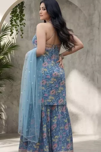 Women Floral Printed Regular Sequinned Kurta with Sharara & With Dupatta