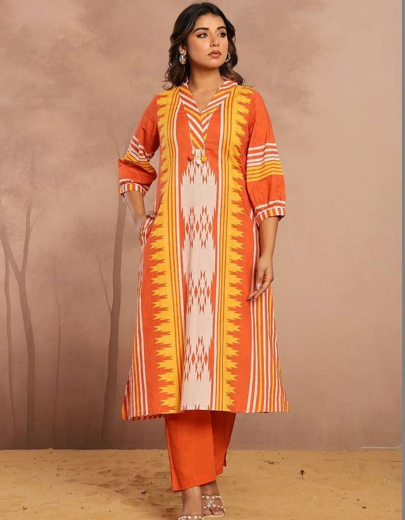 Cotton Geometric Printed Straight Kurta With Tassel Detail