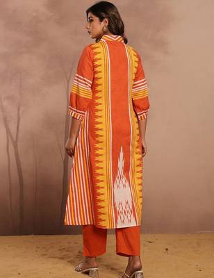 Cotton Geometric Printed Straight Kurta With Tassel Detail 5