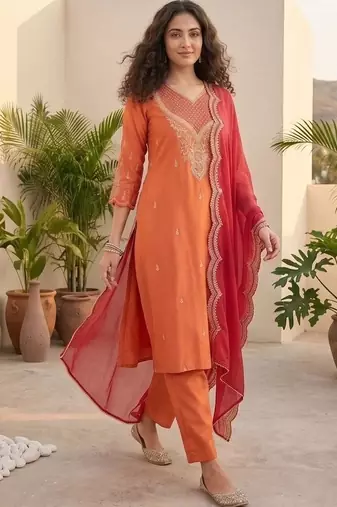 Women Ethnic Motifs Embroidered Regular Thread Work Kurta with Trousers & With Dupatta