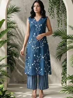 Women Floral Printed Regular Kurta with Palazzos 1