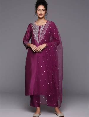 Women Embroidered Regular Sequinned Chanderi Silk Kurta with Trousers & With Dupatta 1