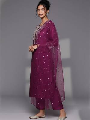 Women Embroidered Regular Sequinned Chanderi Silk Kurta with Trousers & With Dupatta 4