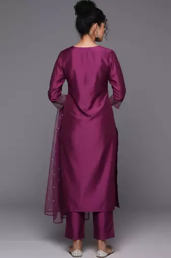 Women Embroidered Regular Sequinned Chanderi Silk Kurta with Trousers & With Dupatta