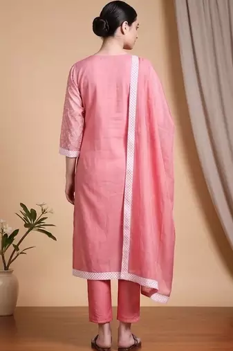 Women Ethnic Motifs Regular Kurta with Trousers & With Dupatta