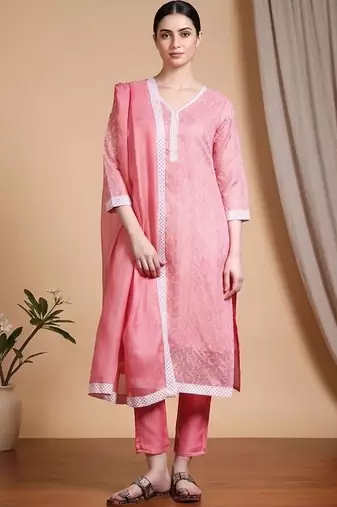 Women Ethnic Motifs Regular Kurta with Trousers & With Dupatta