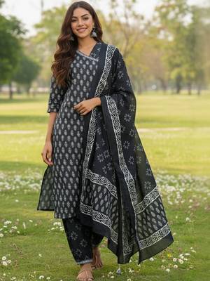 Ethnic Motifs Printed V-Neck Angrakha A-Line Kurta With Patiala & Dupatta 1