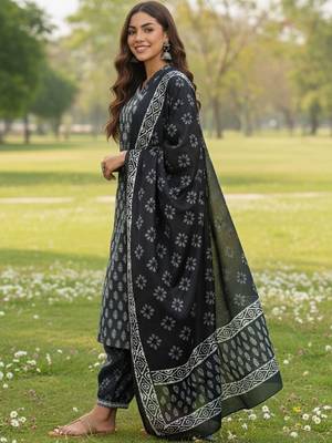 Ethnic Motifs Printed V-Neck Angrakha A-Line Kurta With Patiala & Dupatta 5