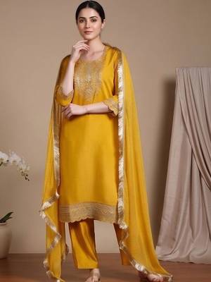 Women Ethnic Motifs Embroidered Regular Thread Work Kurta with Trousers & With Dupatta 2