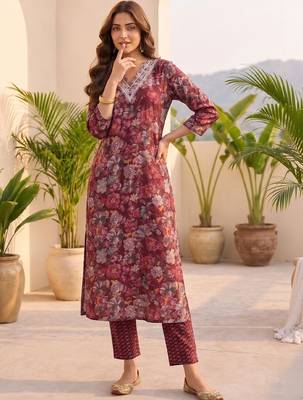 Women Floral Printed Regular Thread Work Kurta with Trousers & With Dupatta 2