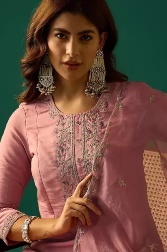 Women Ethnic Motifs Embroidered Thread Work Kurta with Trousers & Dupatta