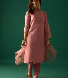 Women Ethnic Motifs Embroidered Thread Work Kurta with Trousers & Dupatta