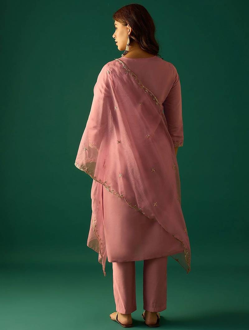 Women Ethnic Motifs Embroidered Thread Work Kurta with Trousers & Dupatta
