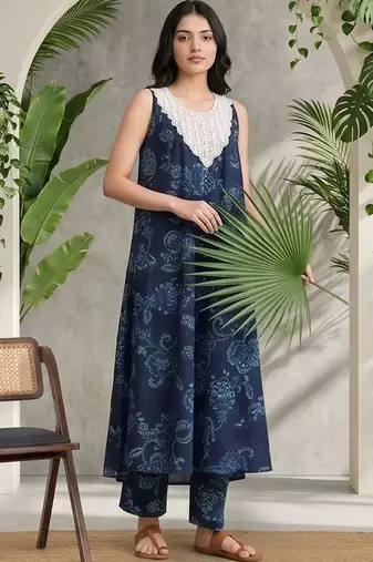 Women Ethnic Motifs Printed Regular Thread Work Pure Cotton Kurta with Trousers