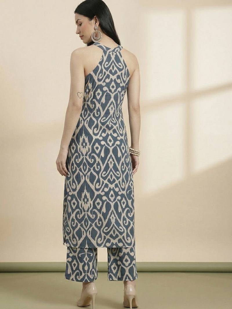 Women Printed Regular Pure Cotton Kurta with Trousers