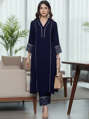 Women Ethnic Motifs Regular Thread Work Silk Crepe Kurta with Trousers 4