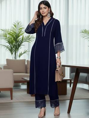 Women Ethnic Motifs Regular Thread Work Silk Crepe Kurta with Trousers 5