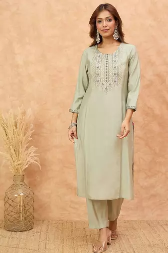 Ethnic Motifs Yoke Design Thread Work Straight Kurta With Trousers & Dupatta
