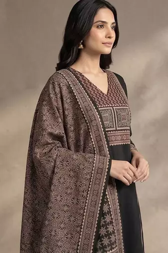Women Ethnic Motifs Embroidered Regular Thread Work Kurta with Trousers & With Dupatta