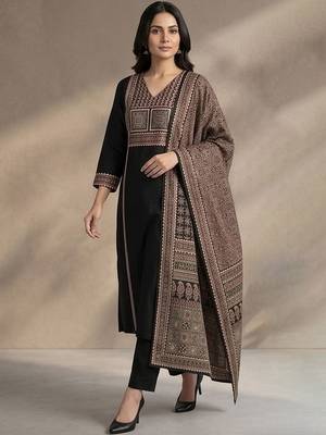 Women Ethnic Motifs Embroidered Regular Thread Work Kurta with Trousers & With Dupatta 6