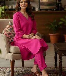 Women Regular Thread Work Kurta with Trousers