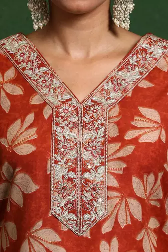 Floral Printed V-Neck Thread Work Kurta With Trousers & Dupatta