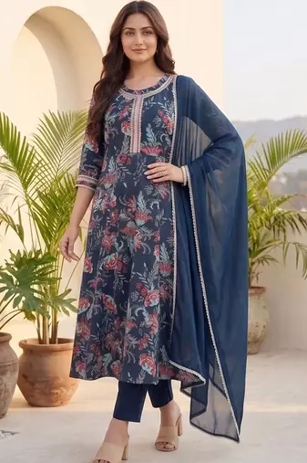 Women Floral Printed Regular Thread Work Pure Cotton Kurta with Trousers & With Dupatta